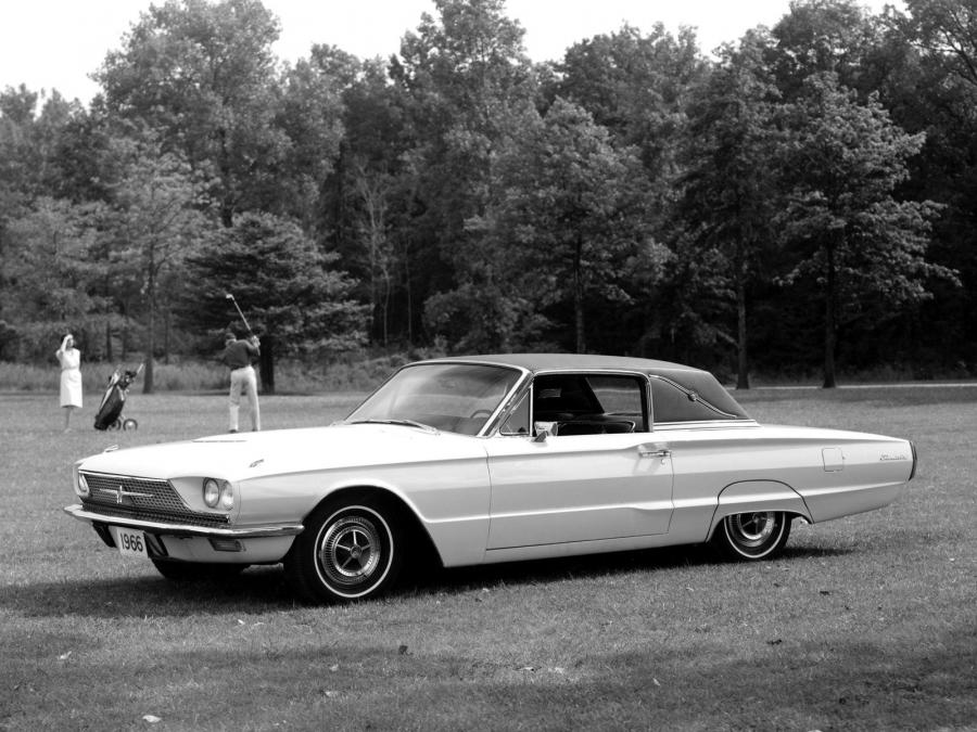  Ford Thunderbird Town Landau Coupe 1966 года  (фото 5 из 21)
